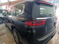 تۆیۆتا لاند کروزەر